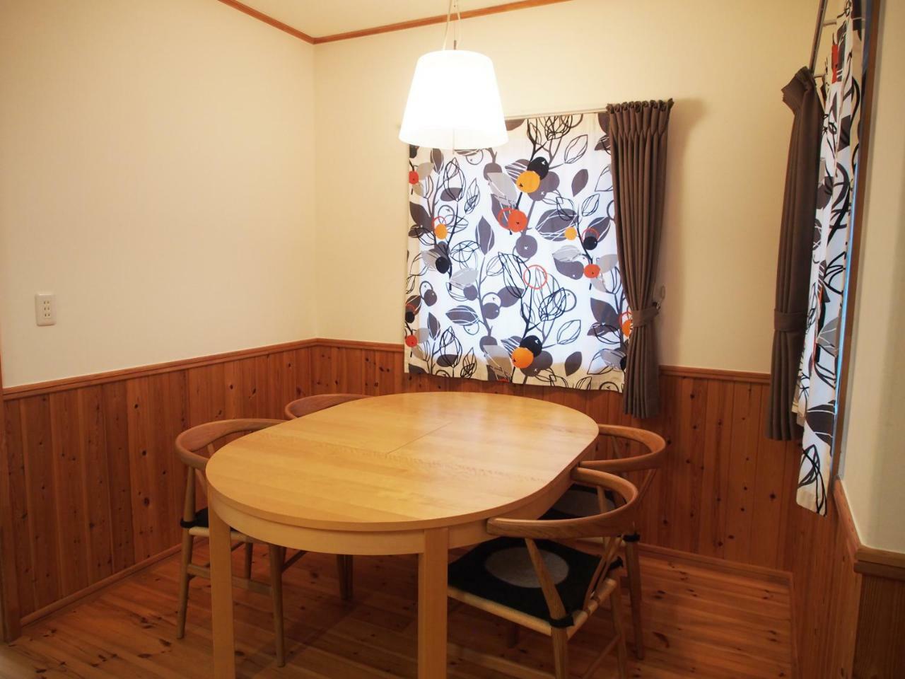 ホテルHauska Karuizawa 佐久市 エクステリア 写真