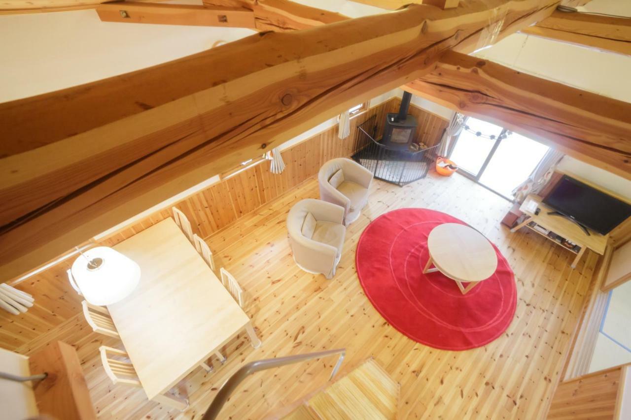 ホテルHauska Karuizawa 佐久市 エクステリア 写真